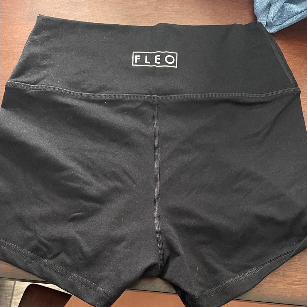 Fleo Women's Athletic Black Shorts